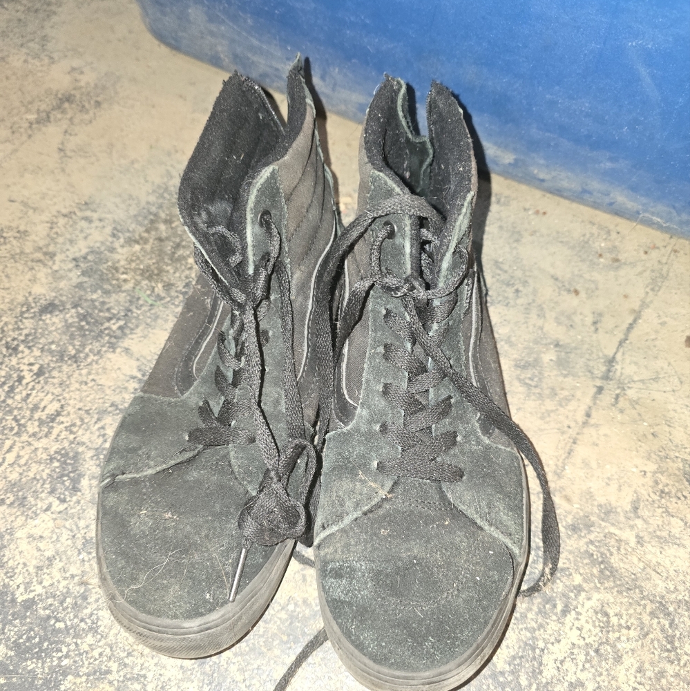 Youth Vans size 5